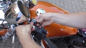 Bluetooth аудиосистема для мотоцикла AVS350MP с установкой на Harley Davidson Sportster 1200