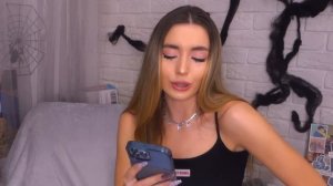 СЕРБСКАЯ ЛЕДИ ВСЕЛИЛАСЬ в МОЙ ТЕЛЕФОН! Жуткий НОМЕР