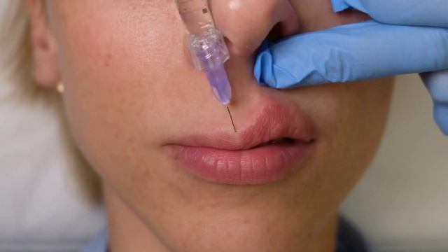 Как определить глубину для плоских губ   #работакосметолог #cosmetology #обучениекосметологов