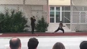 Настя Семенюк, Кира Вивич - танец "Побег"