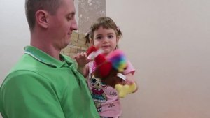 VLOG Игрушка из банки от Нутеллы. Любимый дядя. Алисе 1 год и 7 мес.