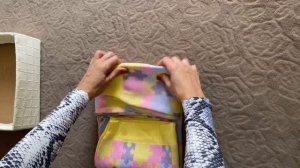 Как аккуратно и компактно складывать свитера, чтобы не занимали много места.