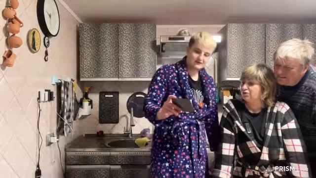 МАМА ЗЛОГО ОЦЕНИВАЕТ ТРЕКИ LIL MORTY 😁 смотреть онлайн