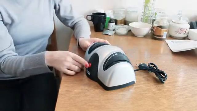 Ножеточка электрическая SITITEK "Хозяйка 31М"