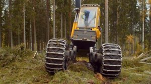 Харвестер EcoLog  и маятниковая подвеска