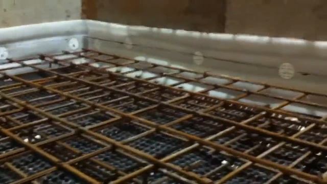 Монолит в лифте смотреть онлайн