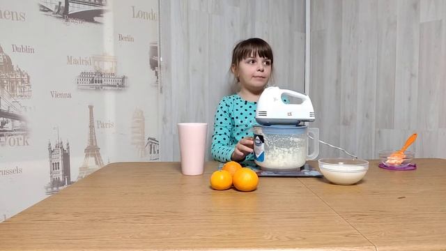 Масло домашнее! Очень вкусное! Готовит 8 летняя девочка?