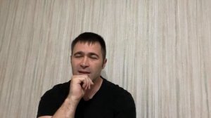 Сравнение Гамлета с Гексли на примере Карины Истоминой и Ксении Дукалис