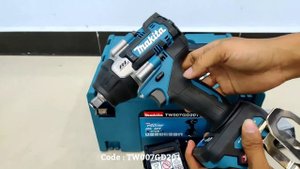 Makita Cordless Impact Wrench 40V max - Code TW007GD201