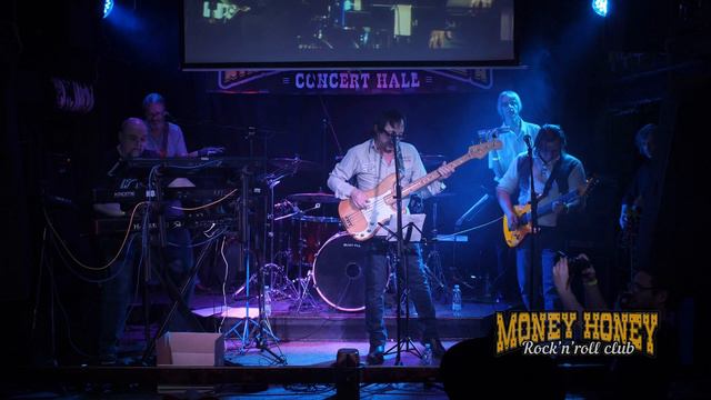 Деньги. Дмитрий Бациев (Подземный Блюзовый Оркестр) и группа ФинскийзалиФ