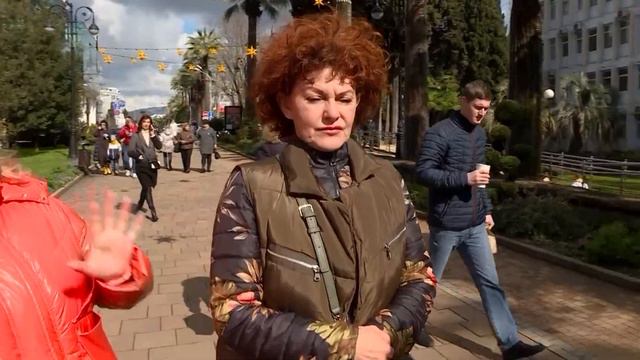 Опрос к 8 марта смотреть онлайн