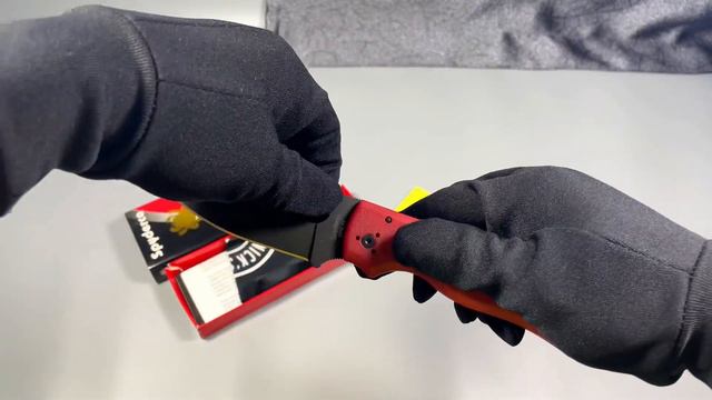 SHAMAN® RED G-10 CPM 4V BLACK BLADE EXCLUSIVE смотреть онлайн