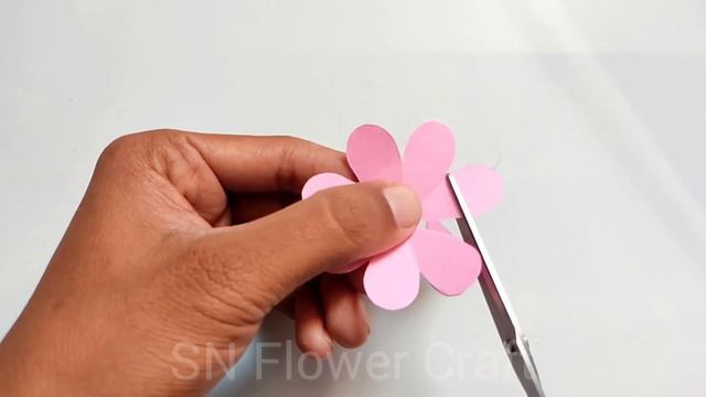 Easy Paper Flower Making | How To Make Paper Flower Craft | Paper Flower Making Step By Step смотреть онлайн
