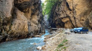 Чегемское ущелье. Бурлящая река Чегем. Кабардино-Балкария