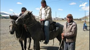 №650"Аъттар салбас, оой, узун-тыным, ээй"/"Коней не отпускающий,ой, чембур узун-дын мой,эй" (Ооржак)