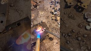 как снимать серебряные контакты с меди или железа