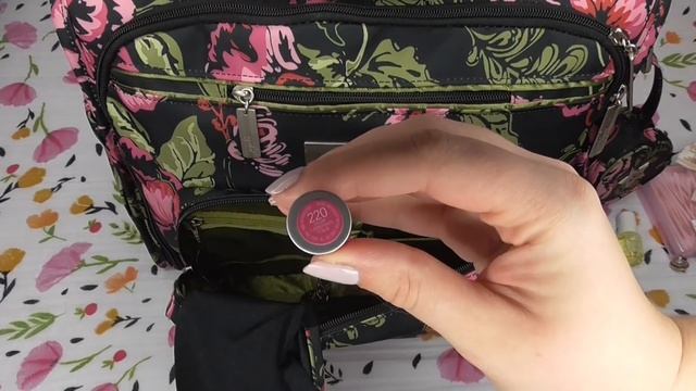 Whats in my JuJuBe Diaper Bag - Newborn Edition!