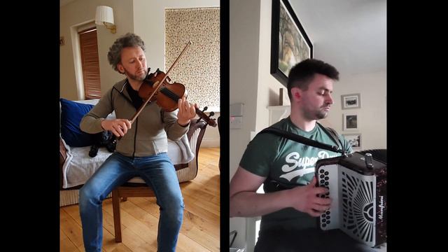 Mike Kelliher and Pádraig Creedon - The Killavil & The Mossy Banks Reels смотреть онлайн