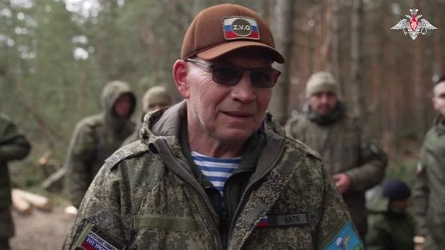 Позывной «Батя», командир роты.mp4