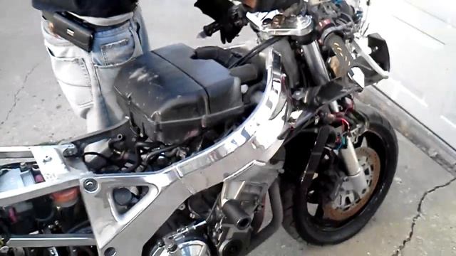 94 CBR 900RR (HELP... WONT START)