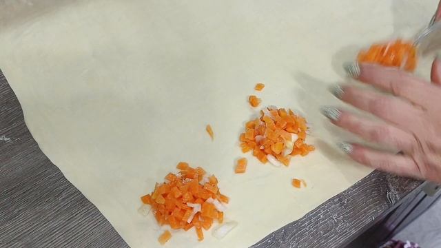 Обед в мантоварке. Ленивые манты или стельки из теста с начинкой. Готовим быстро и вкусно.