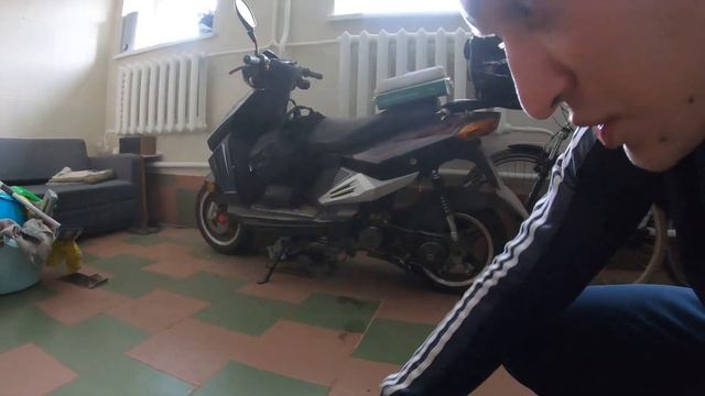 Детейлинг мотоцикла. Чистка мото сидения. смотреть онлайн