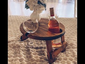 DIY _ Бюджетный Винный столик своими руками _ стол из дерева