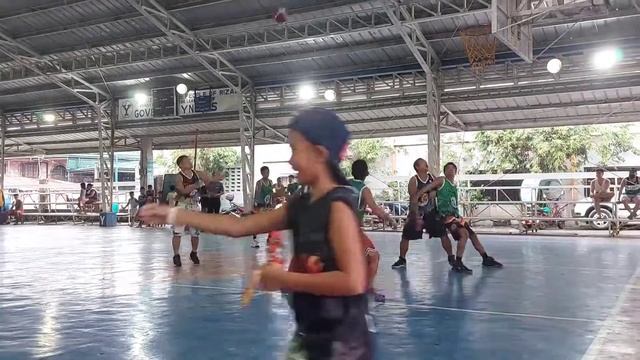 Sunnyside Game 3 смотреть онлайн