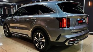 Kia Sorento - Детали экстерьера и интерьера