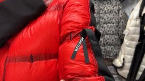 ? ЖЕНСКАЯ И МУЖСКАЯ БРЕНДОВАЯ ОДЕЖДА ! КУРТКИ ПУХОВИКИ И ТОЛСТОВКИ !