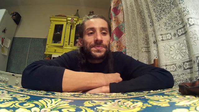 Жизнь вне города\жизнь в России\мои доходы\доходы жены\о том, как бывает еще.. смотреть онлайн