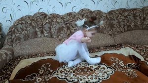 ПРЫЖКИ НА КРОВАТИ КАК ВЕСЕЛО ПРОВЕСТИ ВРЕМЯ