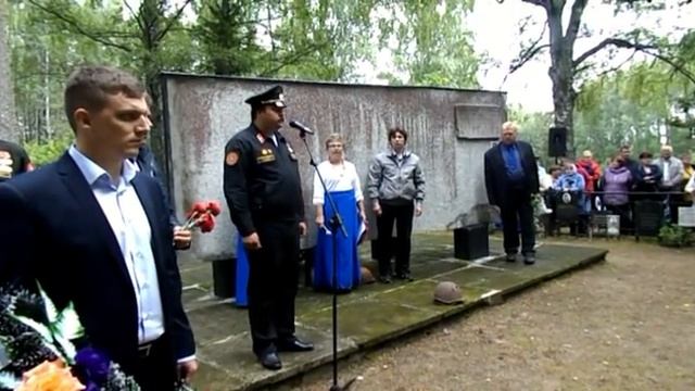 Памяти Героя. Воинский мемориал "Чертова гора". Герой Советского Союза Шарыпов Абрам Григорьевич.