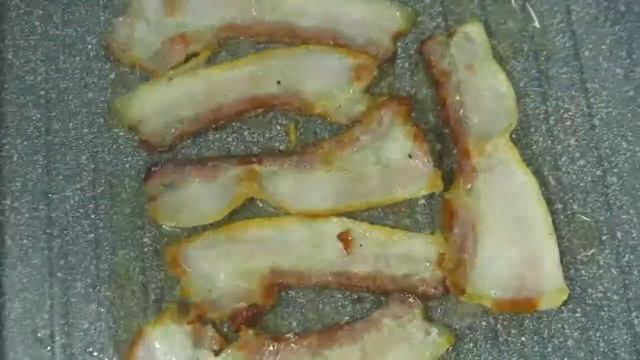 Панский бургер с беконом / Burger with bacon смотреть онлайн