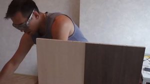 Большая прихожая своими руками - простая идея.