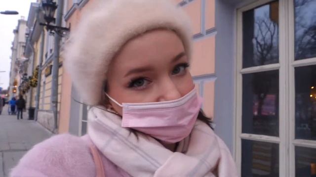 НОВОГОДНЯЯ МОСКВА 2022 | Роскошные рестораны и кафе: Laduree, Савой, Niqa | Праздничные улицы смотреть онлайн