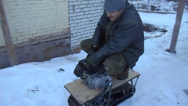 Пчелёныш. Стадия изготовления. смотреть онлайн