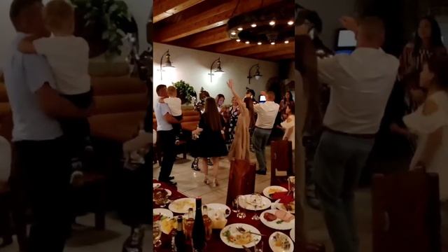 Алегрия Шоу зеркальные лисы интерактив с гостями артисты юбилей свадьба корпоратив праздник воронеж