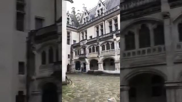 Courtyard at Château de Pierrefonds