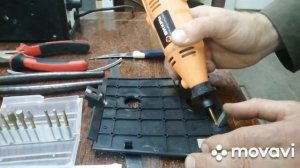 Как сделать отломанную защелку на пластике