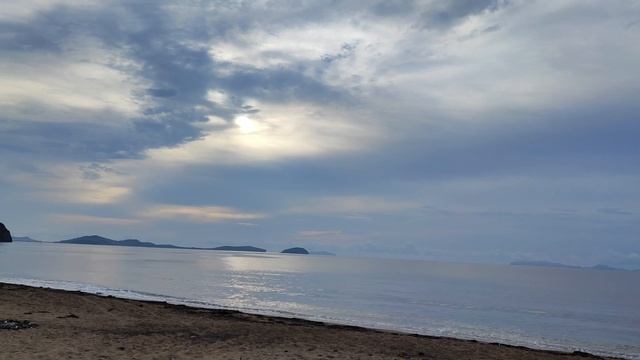 На море в сентябре Дикарями, Вдвоем и с Собакой.  Отдых в палатке, рецепт роллов с малосольной рыбо