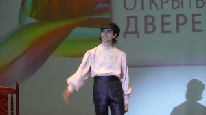 Фрагмент спектакля "Есенин. Лицом к лицу" на дне открытых дверей ДК им.Ногина 31.08.23