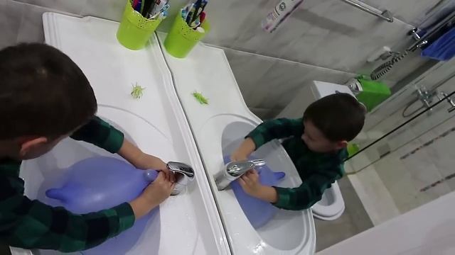 Как пережить ветрянку / 2 недели дома смотреть онлайн