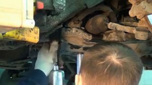 KIA Cerato замена втулок стабилизатора