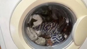 Washing machine indesit wisl85x