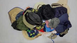 24306 Летние головные уборы D6F Hats - Summer Mix (extra) 2 пак 22.5кг 7.5€/кг 320шт