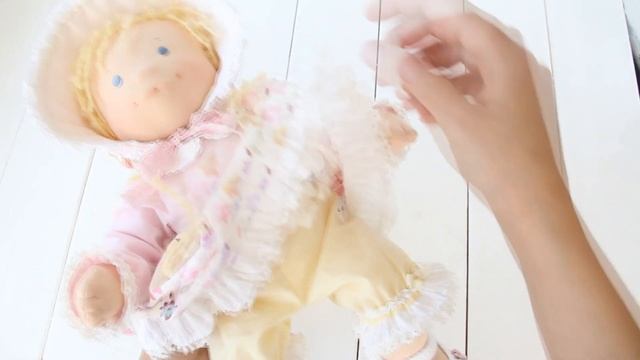 Обзор вальдорфской куклы. МастерскаяЛяЛя. смотреть онлайн