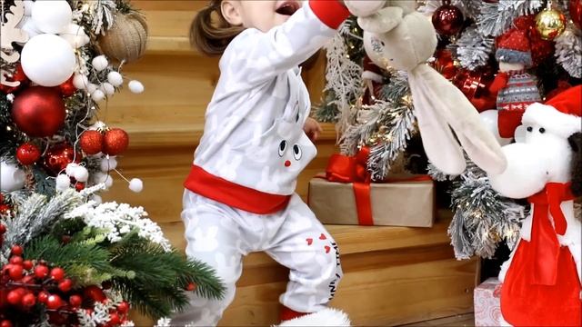 Новогодняя кофта и штанишки для малыша (138860288 / 138874466) КотМарКот