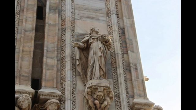 ДОМСКИЙ СОБОР В МИЛАНЕ смотреть онлайн