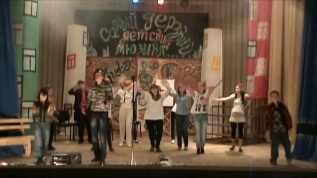 Цветные сны Эколь: Как театральная студия раскрывает ваш творческий потенциал